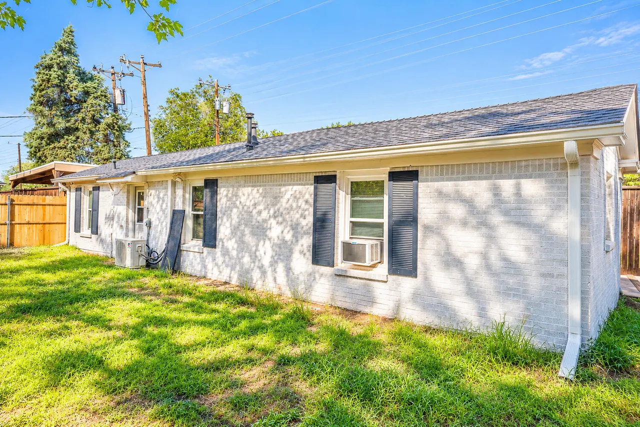 Photo 42 — 5104 19th Street, Lubbock, TX 79407