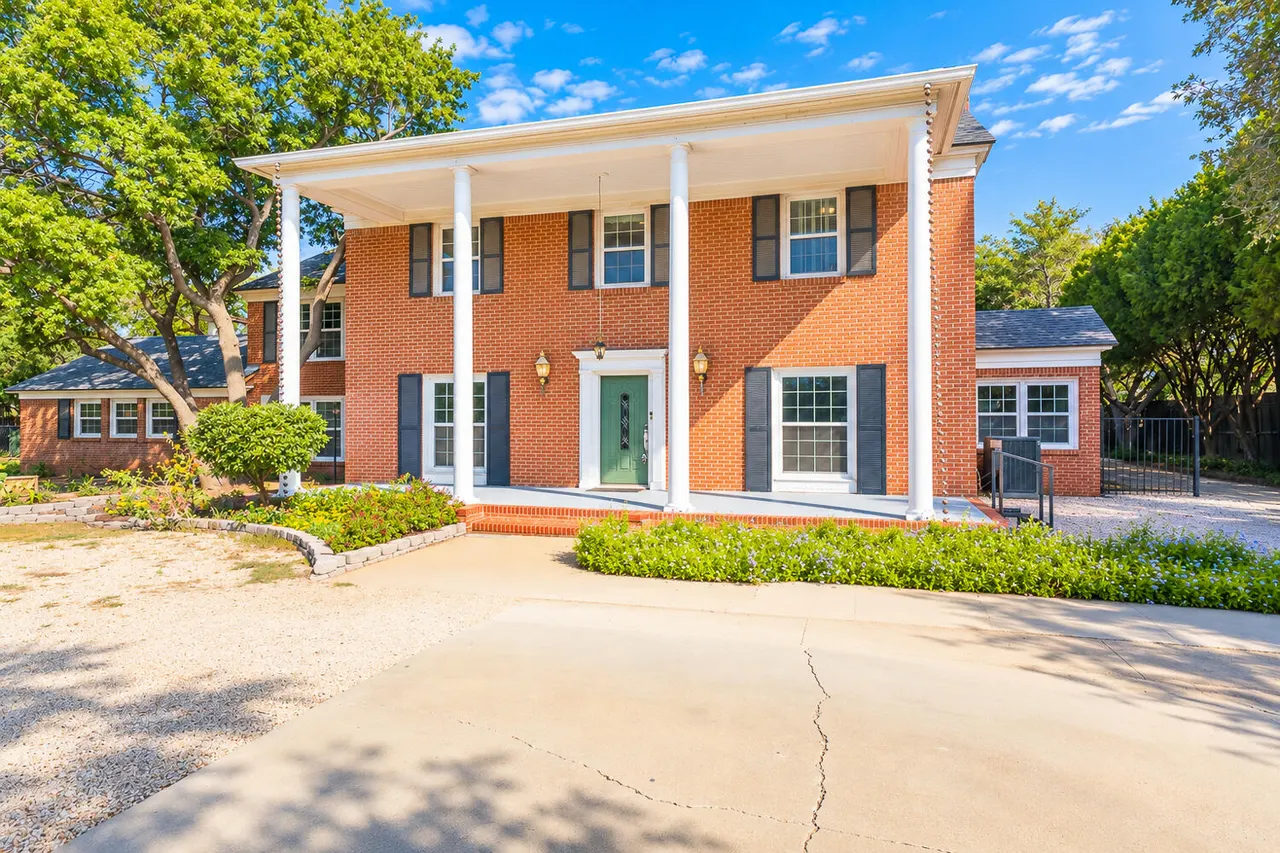 Photo 56 — 5104 19th Street, Lubbock, TX 79407