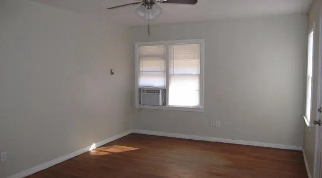 Photo 3 — 2008 48th Street, Lubbock, TX 79412