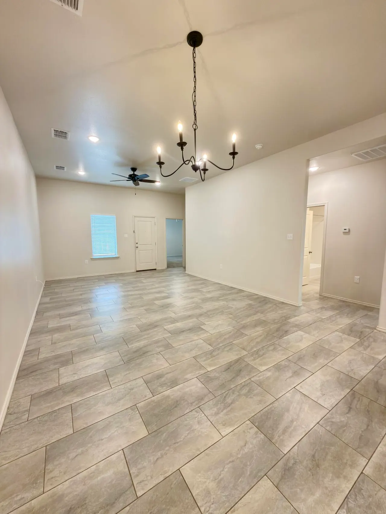 Photo 12 — 1140 N 7th Street, Wolfforth, TX 79382