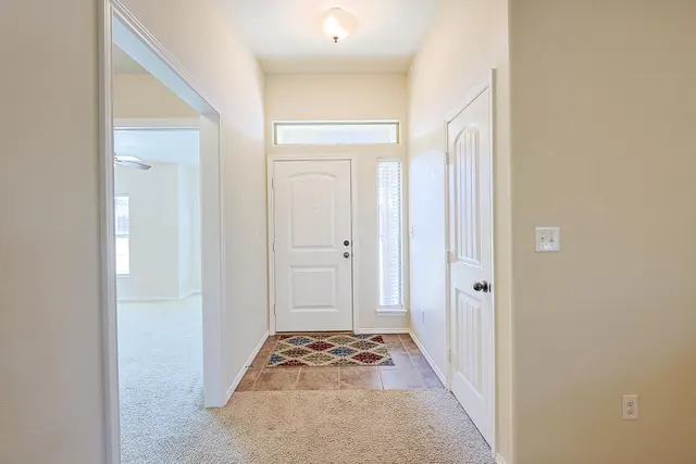 Photo 3 — 9305 Rochester Avenue, Lubbock, TX 79424