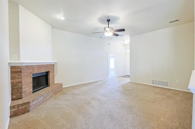 Photo 5 — 9305 Rochester Avenue, Lubbock, TX 79424