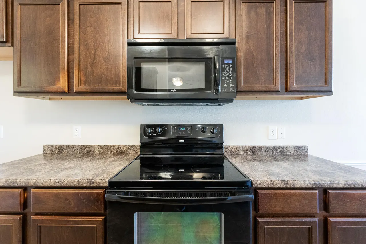 Photo 15 — 9305 Rochester Avenue, Lubbock, TX 79424