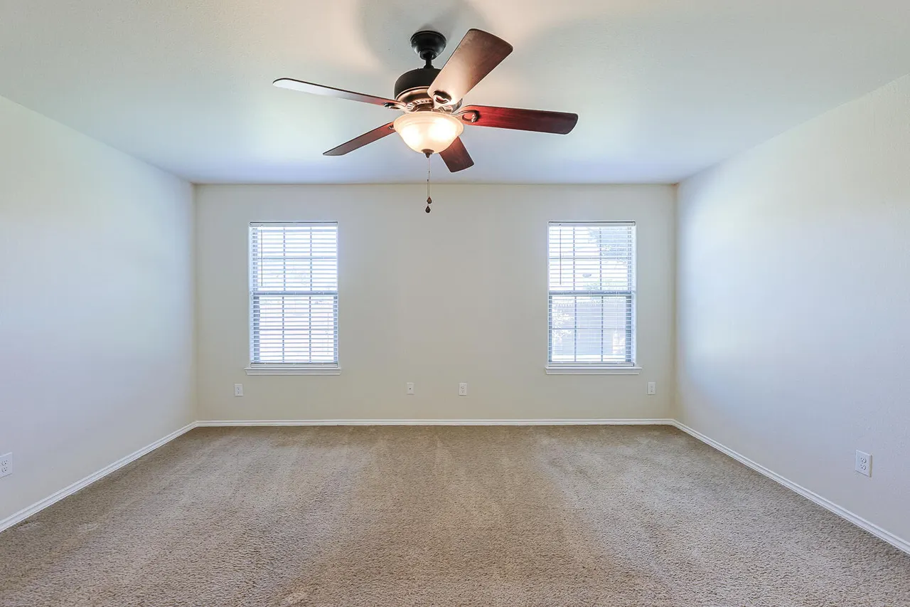 Photo 19 — 9305 Rochester Avenue, Lubbock, TX 79424