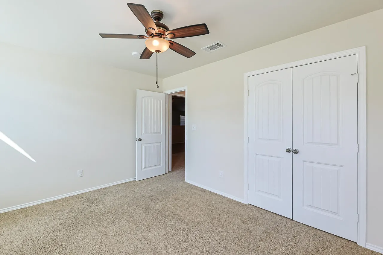 Photo 28 — 9305 Rochester Avenue, Lubbock, TX 79424