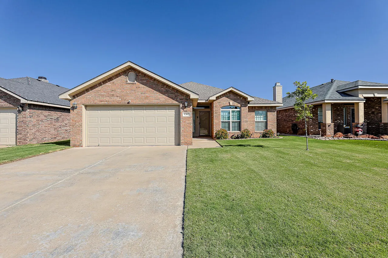 Photo 42 — 9305 Rochester Avenue, Lubbock, TX 79424