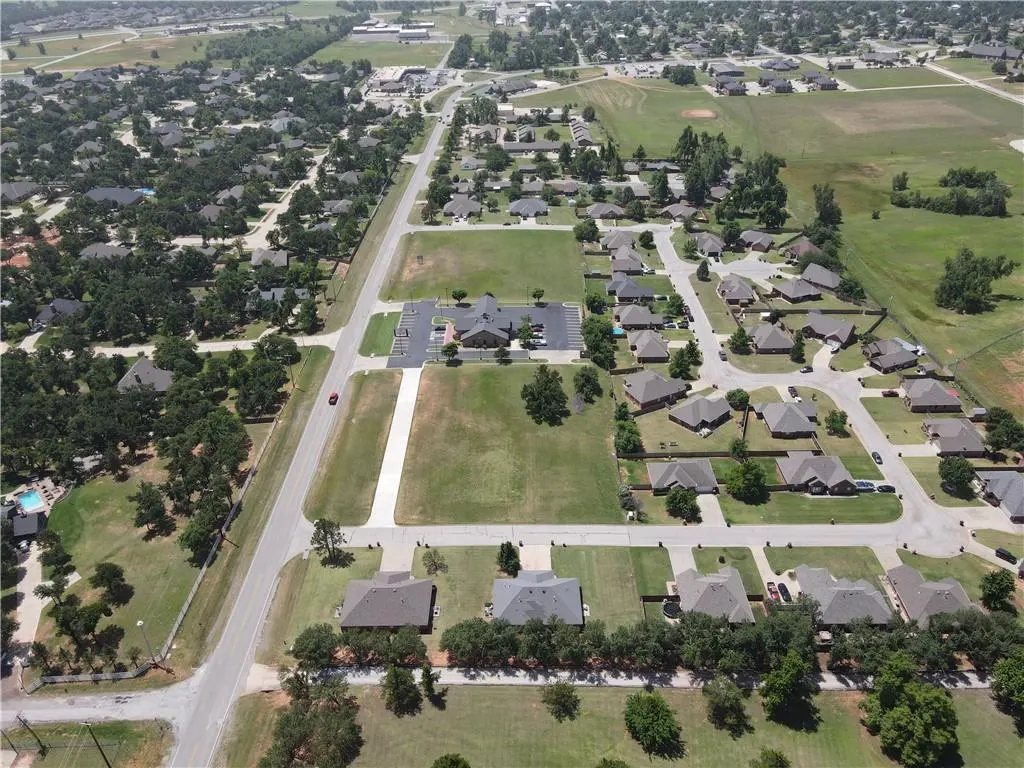 Photo 3 — 2 N Council Road, Blanchard, OK 73010