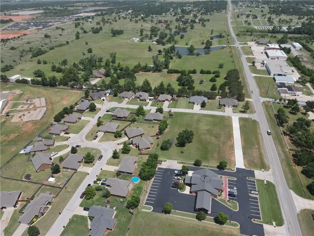 Photo 14 — 2 N Council Road, Blanchard, OK 73010