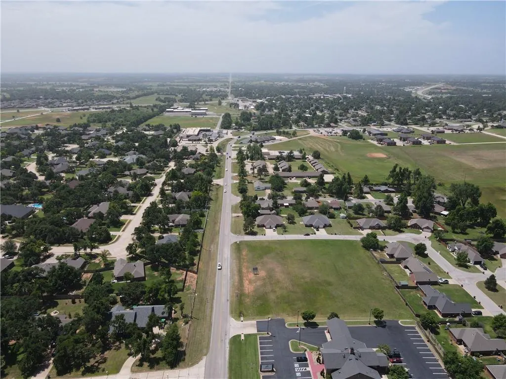Photo 23 — 2 N Council Road, Blanchard, OK 73010