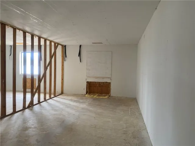 Photo 6 — 211 N 9TH Street, Canute, OK 73626