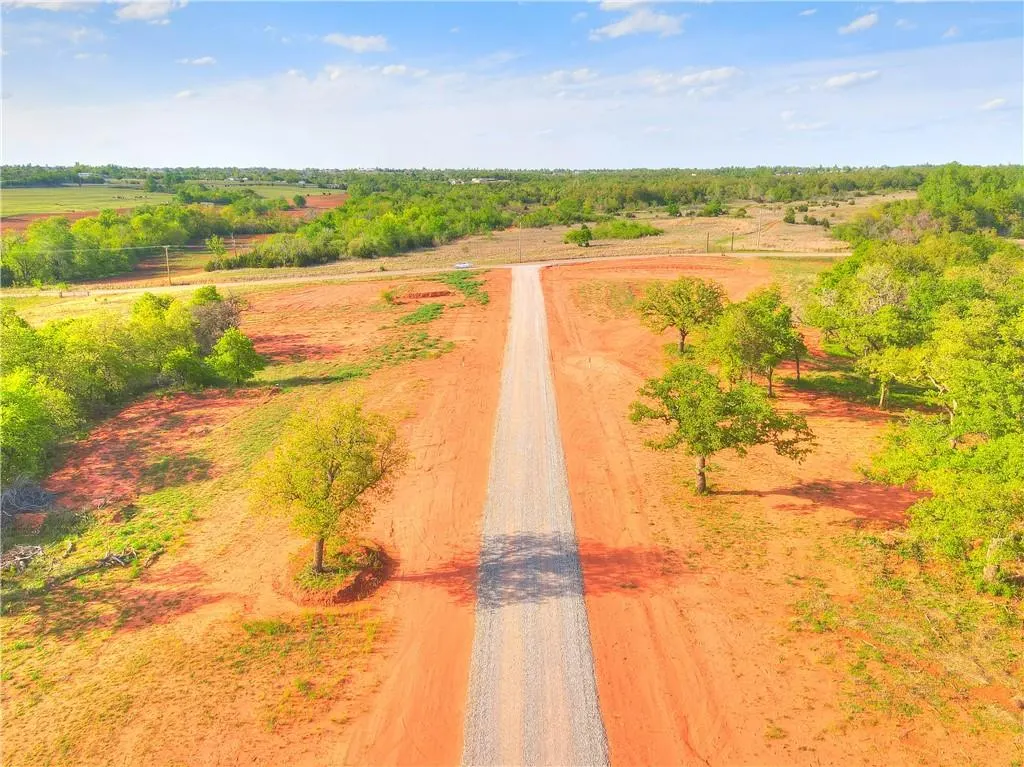 Photo 5 — 1201 Jerzee Mae Road, Blanchard, OK 73010