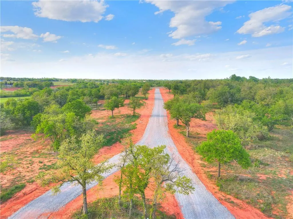 Photo 10 — 1209 Jerzee Mae Road, Blanchard, OK 73010