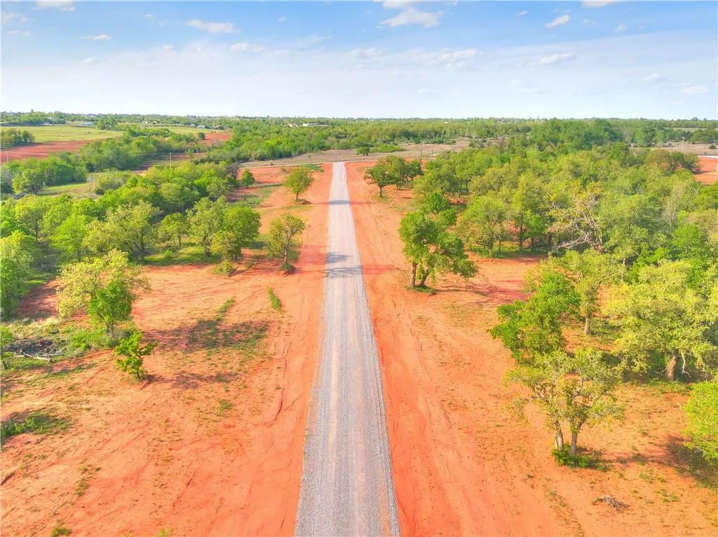 Photo 9 — 1209 Jerzee Mae Road, Blanchard, OK 73010