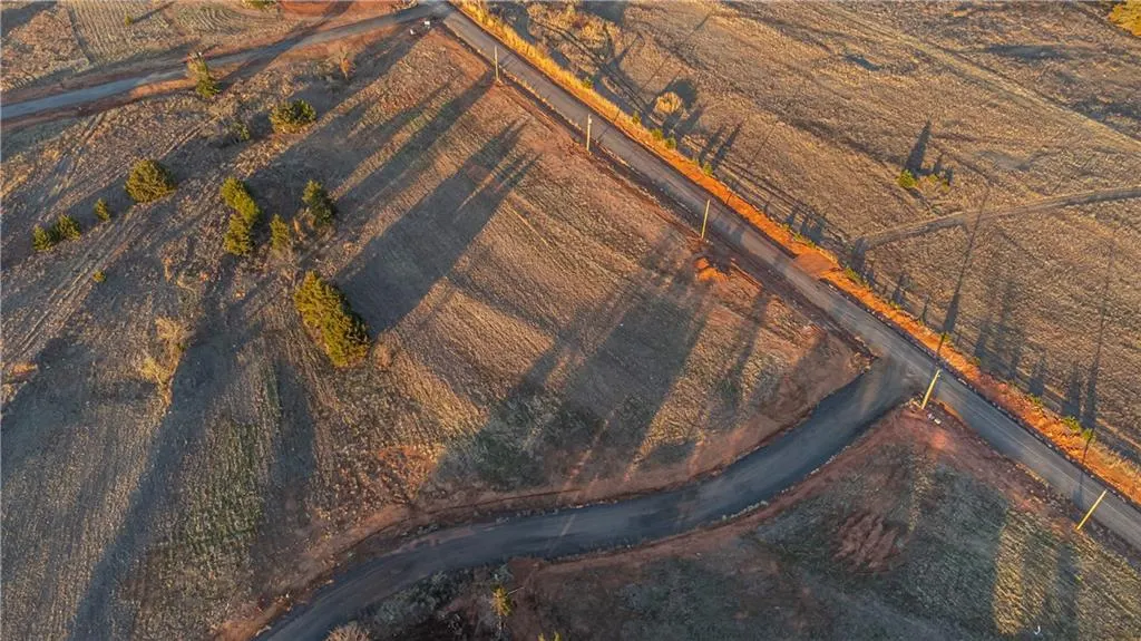 Photo 3 — 5654 Little Farms Road, Guthrie, OK 73044