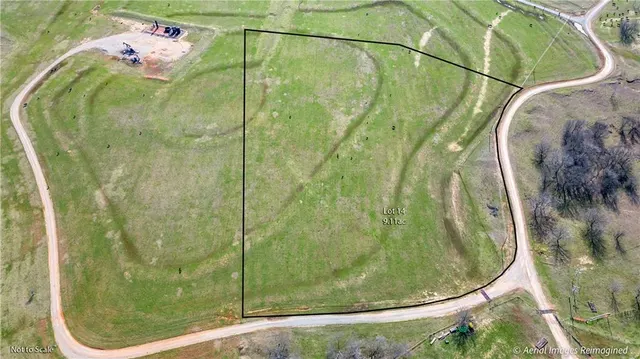 Photo 2 — 27664 Remuda Drive 14, Wayne, OK 73095