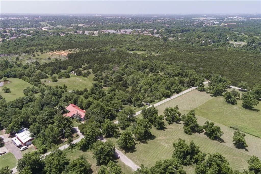 Photo 4 — 8200 NE 20th Street, Oklahoma City, OK 73141