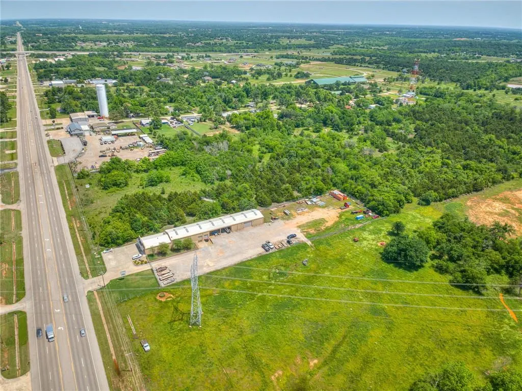 Photo 25 — 18320 NE 23rd Street, Harrah, OK 73045