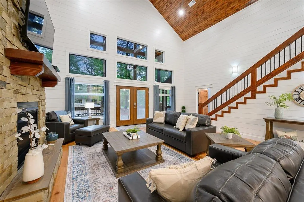 Front exterior — 143 Gnarly Maple Trail, Broken Bow, OK 74728
