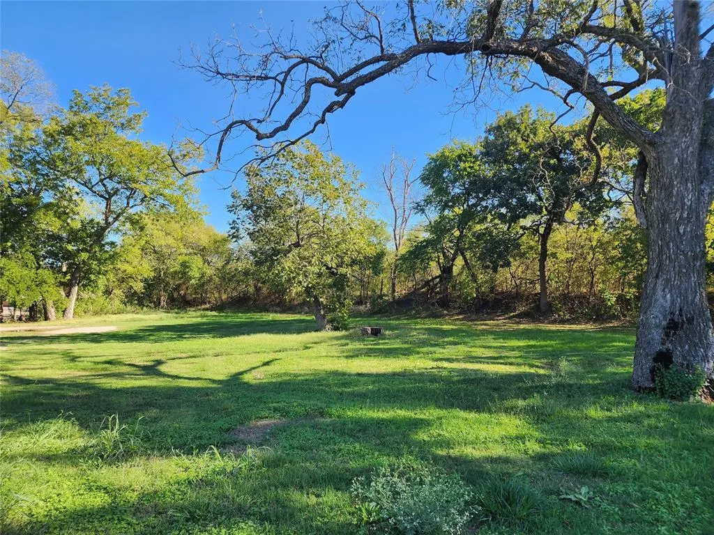 Photo 2 — 900 W Grant Street, Pauls Valley, OK 73075