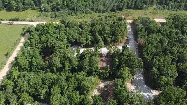 Photo 10 — 07 Pine Acres Road, Broken Bow, OK 74728