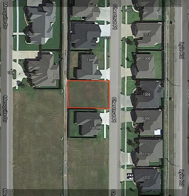 Photo 2 — 1305 Chestnut Place, Weatherford, OK 73096
