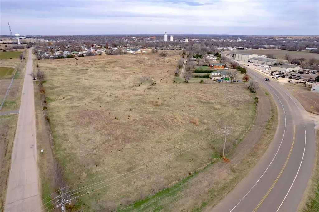 Photo 15 — 1238 Perry Avenue, Perry, OK 73077