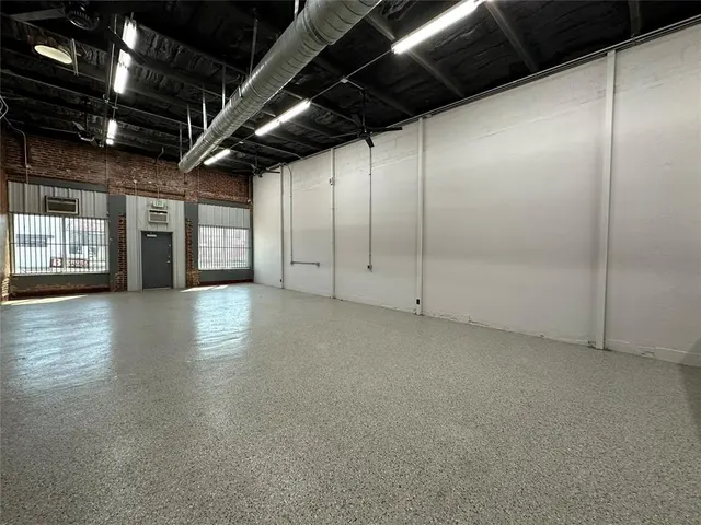 Photo 2 — 702 W Carl Hubbell Boulevard, Meeker, OK 74855