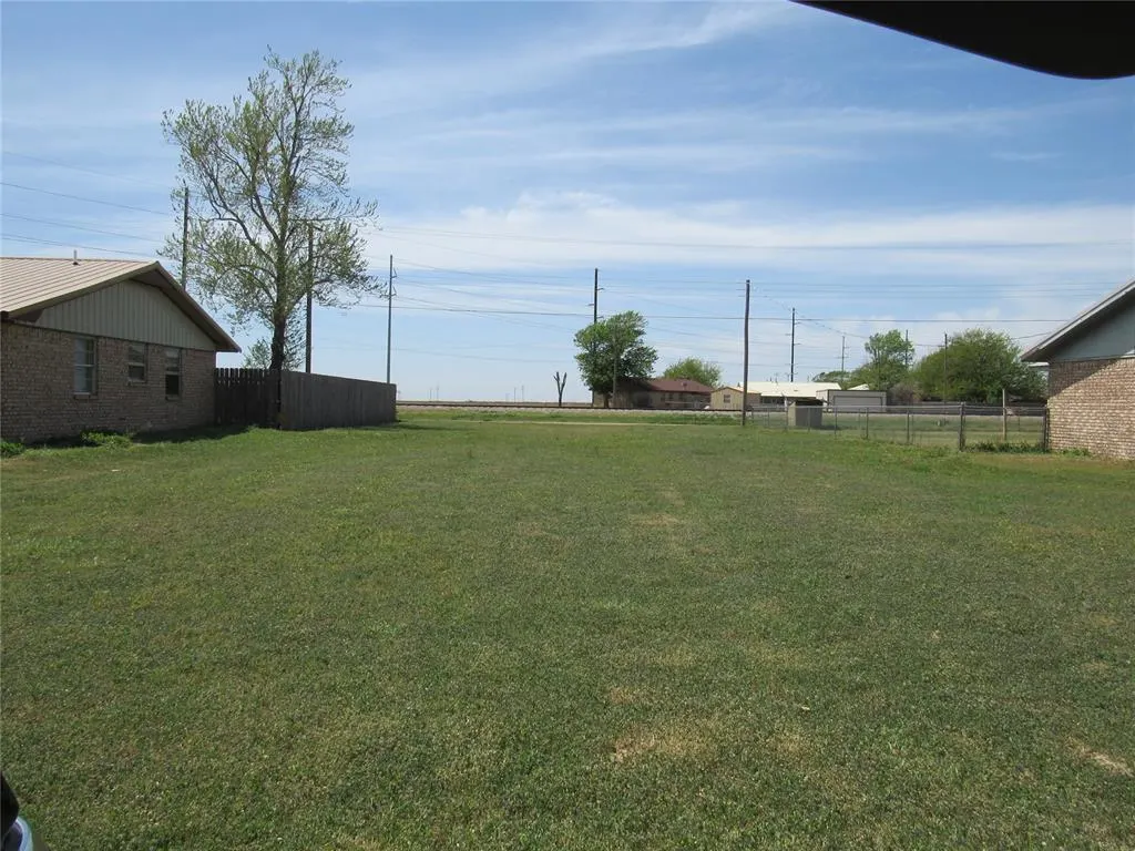 Front exterior — 1712 Scott Street, Altus, OK 73521