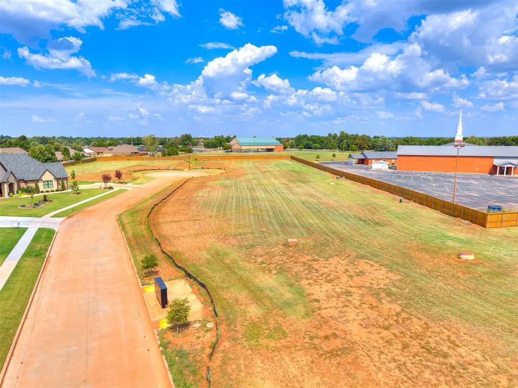 Photo 19 — 3516 Redbud Drive, Chickasha, OK 73018