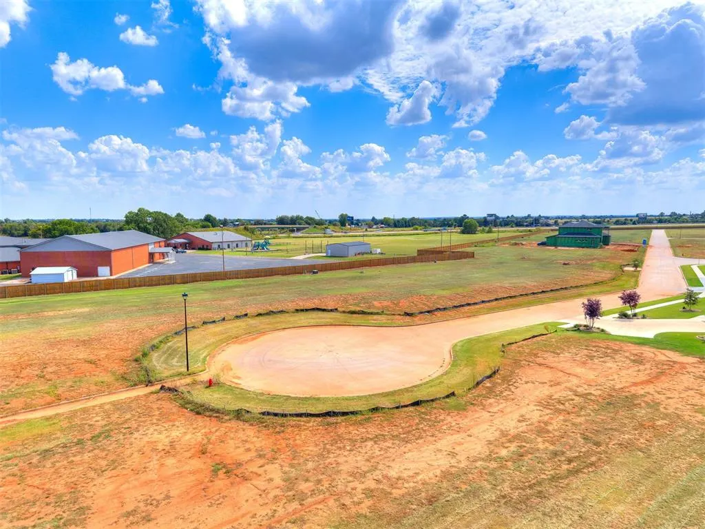 Photo 22 — 3514 Redbud Drive, Chickasha, OK 73018