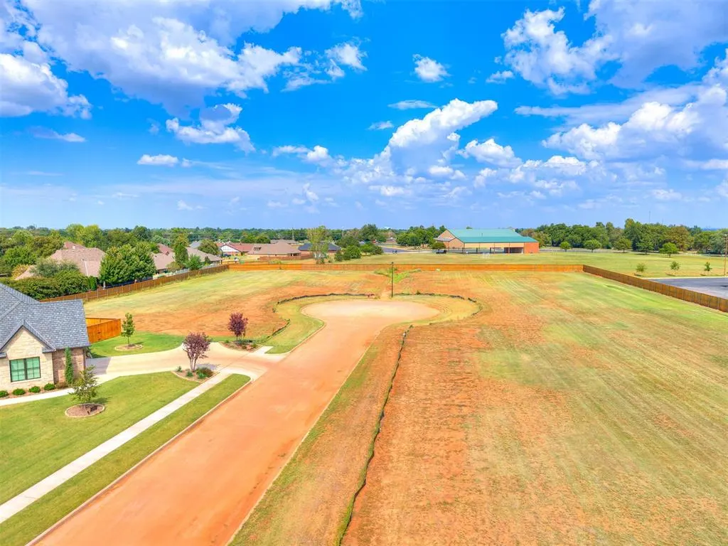 Photo 20 — 3512 Redbud Drive, Chickasha, OK 73018