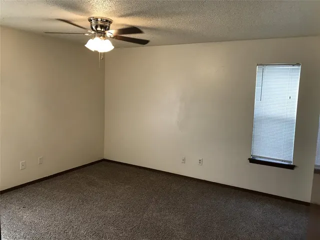Photo 7 — 1909 Chandelier Drive 1909 1911, Norman, OK 73069