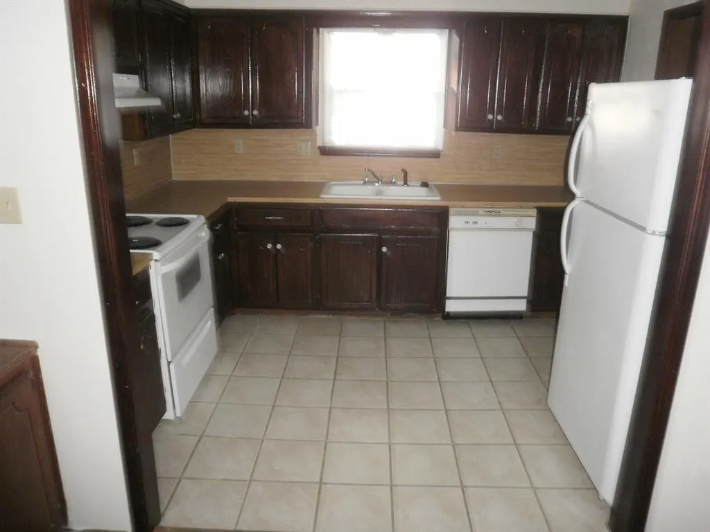 Photo 19 — 1909 Chandelier Drive 1909 1911, Norman, OK 73069