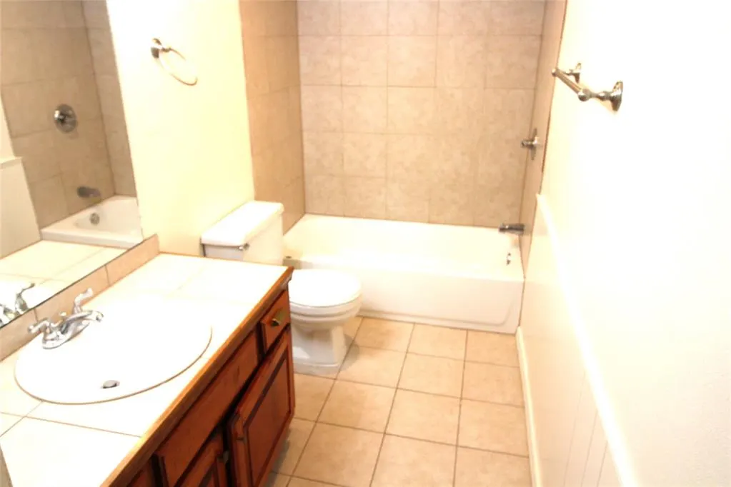 Photo 14 — 312 Chalmette Street, Norman, OK 73071