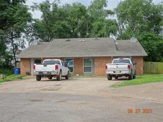 Sold home at 900 Aspen Court