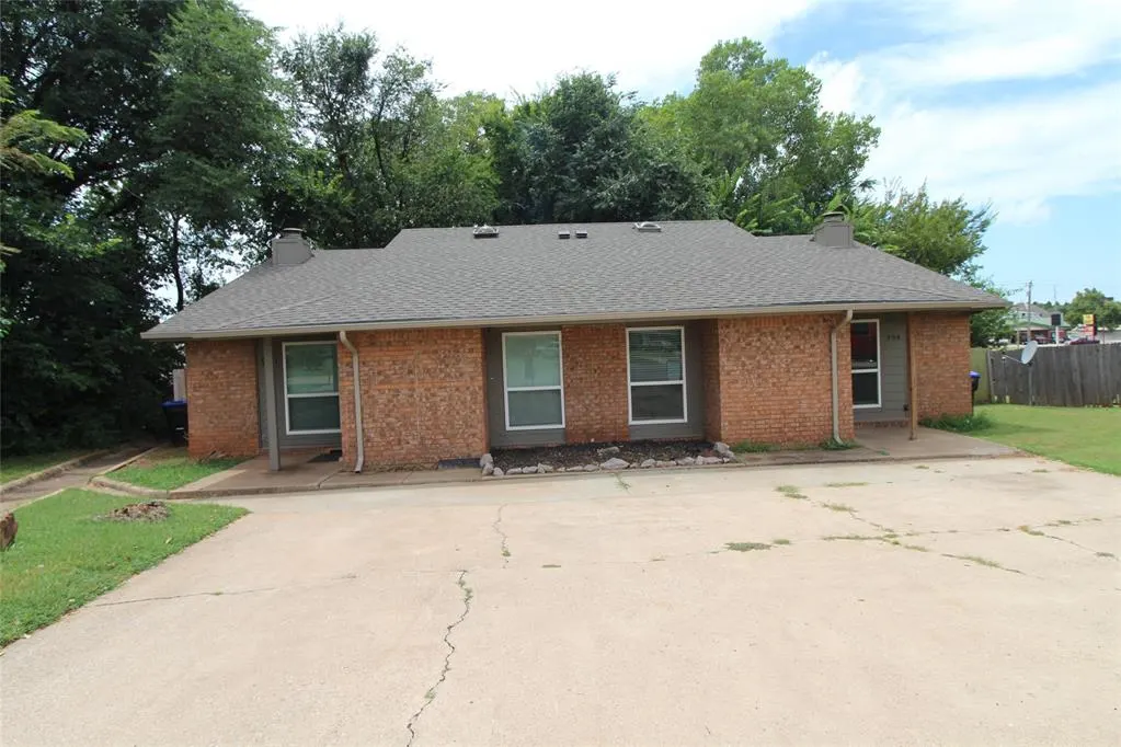 Photo 3 — 900 Aspen Court, Noble, OK 73068