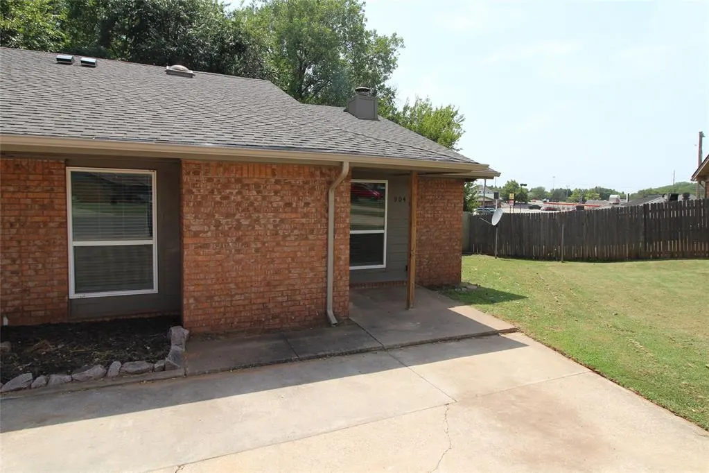 Photo 18 — 900 Aspen Court, Noble, OK 73068
