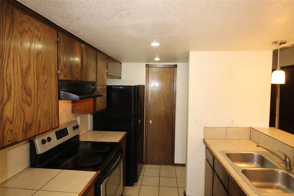 Photo 24 — 900 Aspen Court, Noble, OK 73068