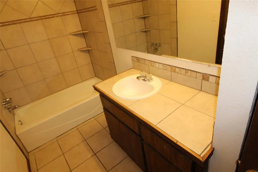 Photo 34 — 900 Aspen Court, Noble, OK 73068
