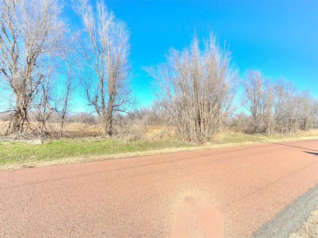 Photo 9 — 1001 NE 34th Street, Newcastle, OK 73065