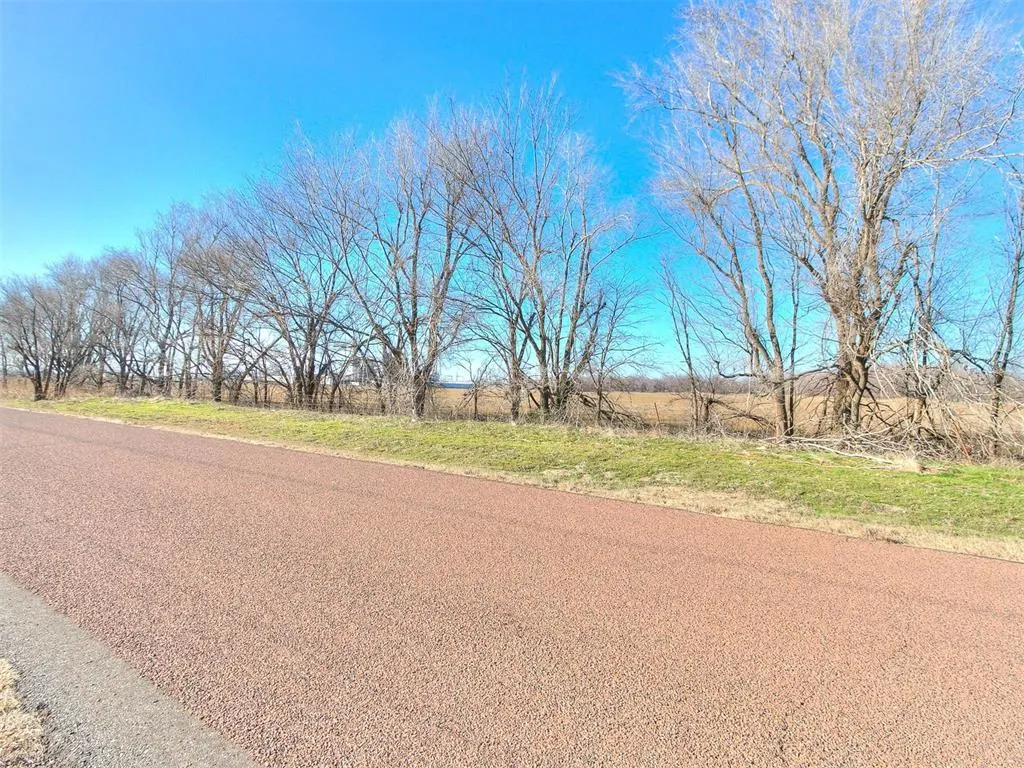 Photo 8 — 1001 NE 34th Street, Newcastle, OK 73065
