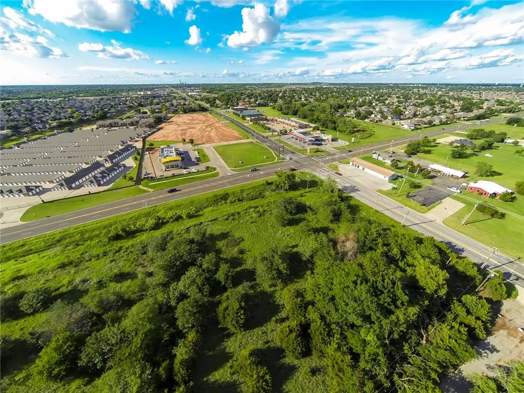 Photo 6 — 0000 S WESTERN Avenue, Oklahoma City, OK 73170