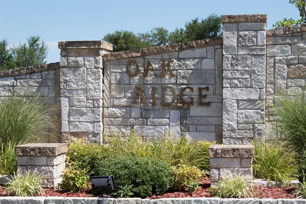 Front exterior — 1391 Live Oak Circle, Kingston, OK 73439