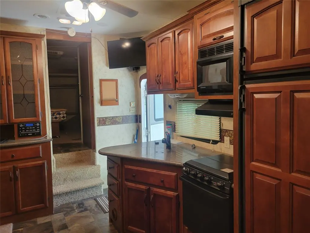 Photo 7 — 46 Cedar Creek, Sulphur, OK 73086