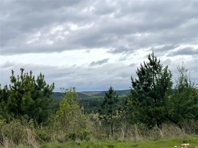 Photo 5 — 136 Charmed Ridge Lane, Broken Bow, OK 74728