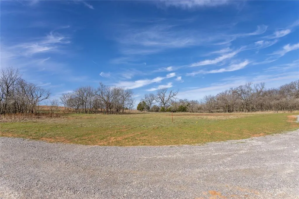 Front exterior — Buck Lane, Weatherford, OK 73096