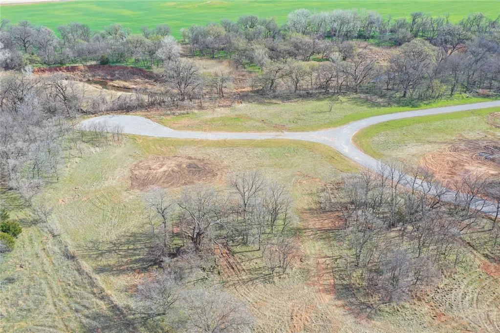 Photo 2 — Buck Lane, Weatherford, OK 73096