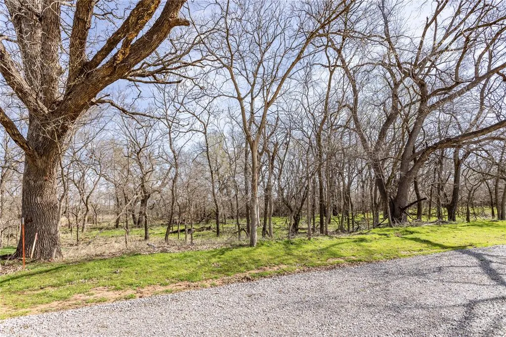 Front exterior — White Tail Road, Weatherford, OK 73096