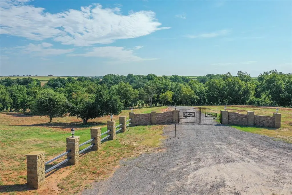 Photo 5 — White Tail Road, Weatherford, OK 73096