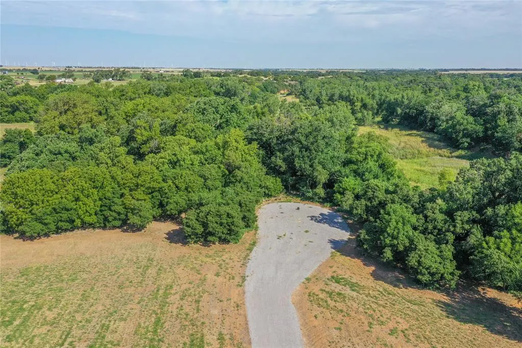 Photo 17 — White Tail Road, Weatherford, OK 73096